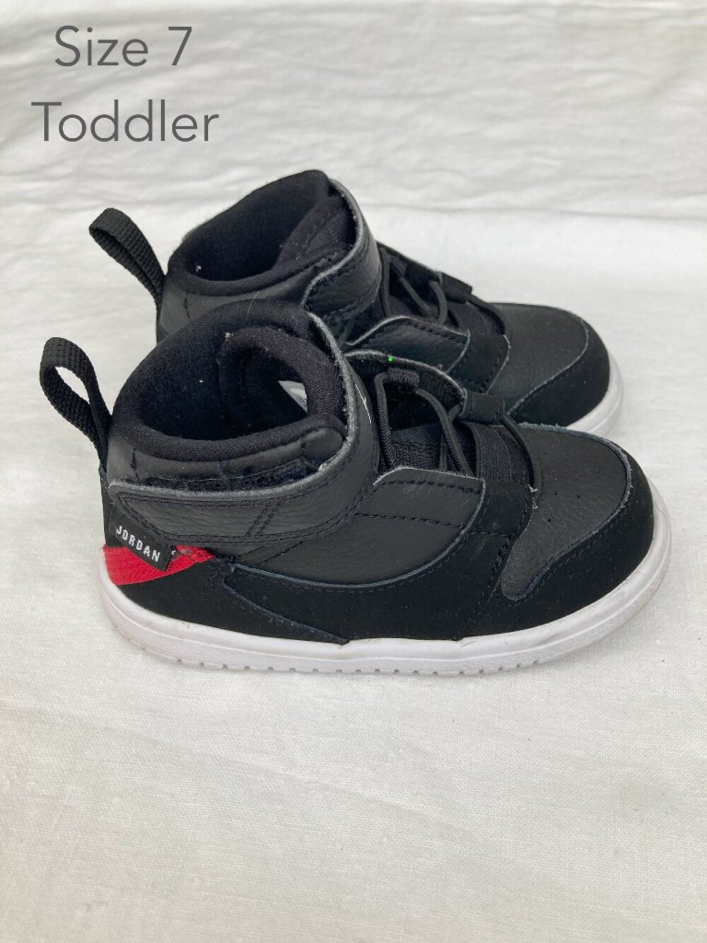 Air Jordan Size 7 Toddler Black Red Sneakers Nike Sky Jordan 1 Shoes Streetwear